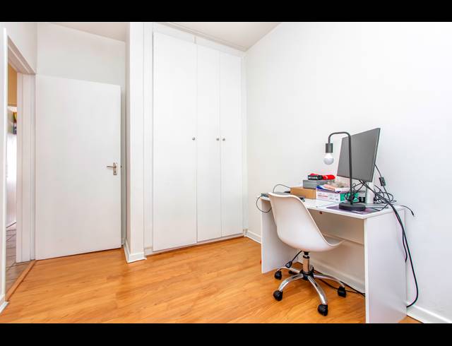 2 BEDROOM APARTMENT FOR SALE IN SUNDOWNER